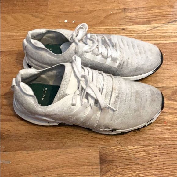 Shoes - Picture 2 of 2